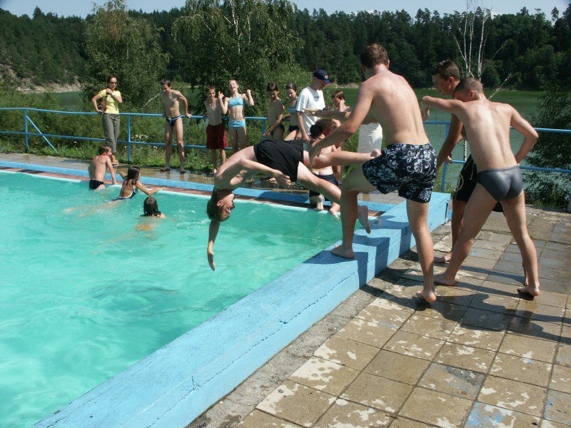 mb040730010.jpg